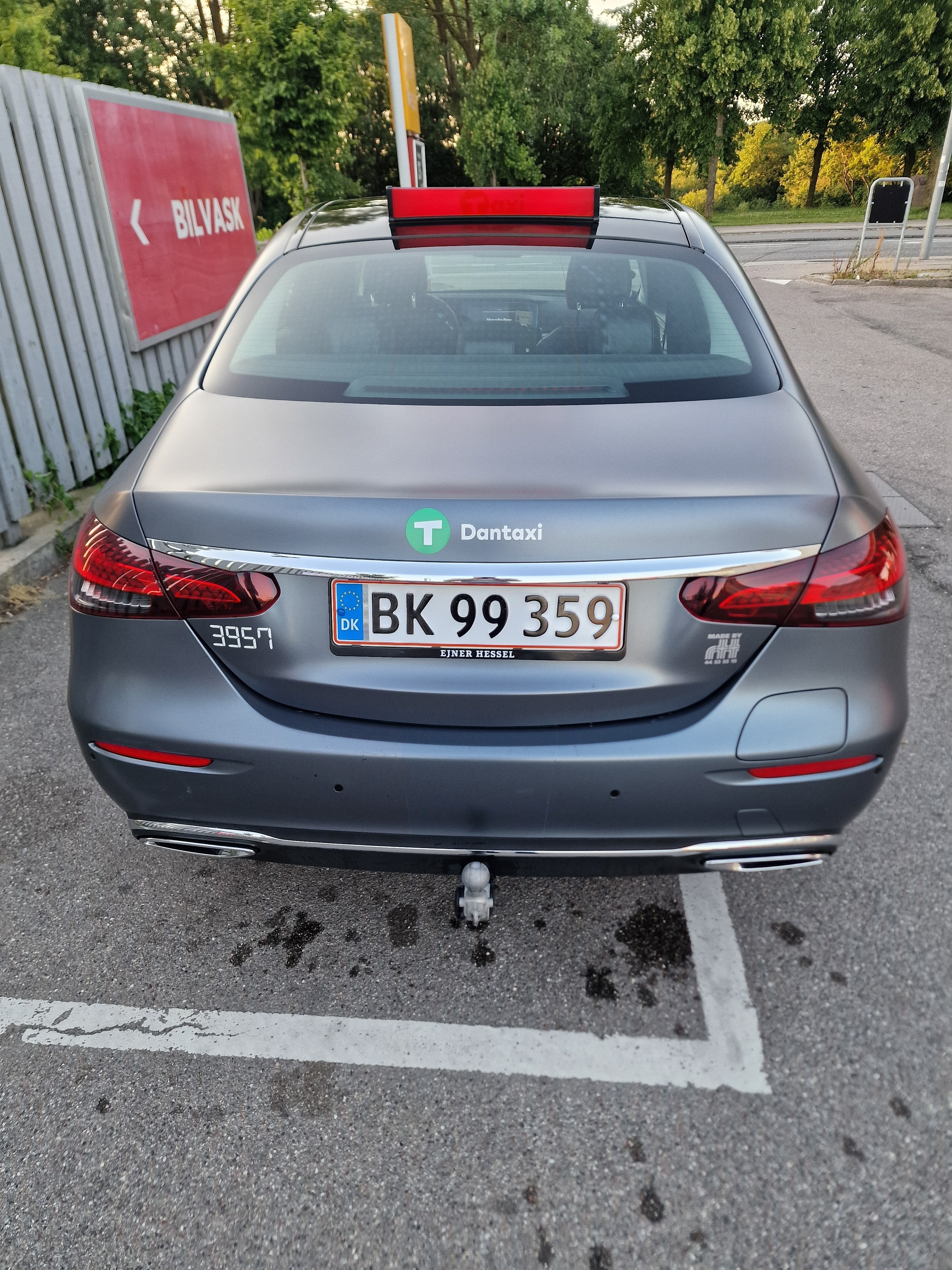 Sort Mercedes E-Klasse fra 2022