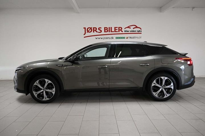 Grå Citroën C5 X fra 2022
