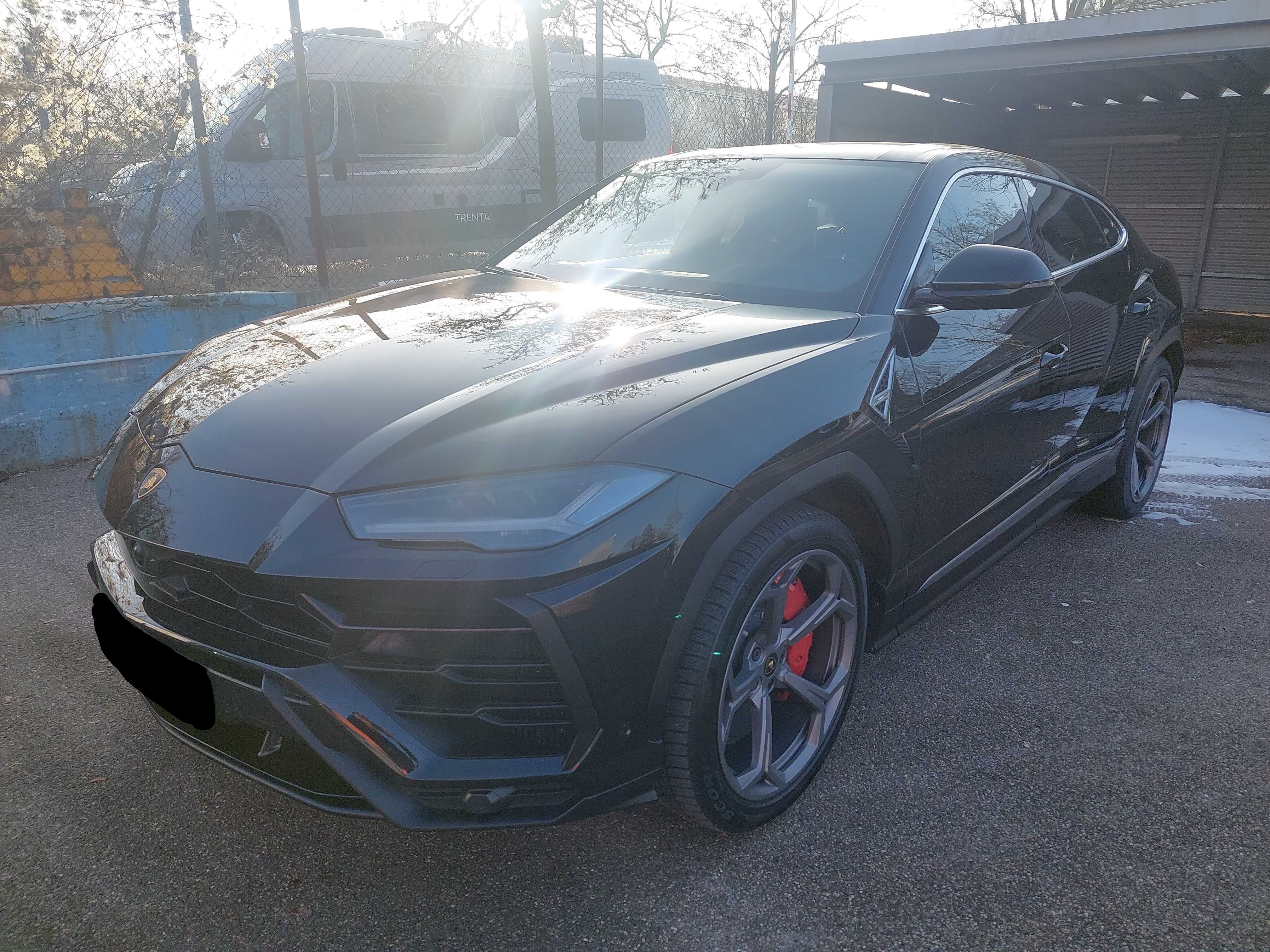 Lamborghini Urus 3,9