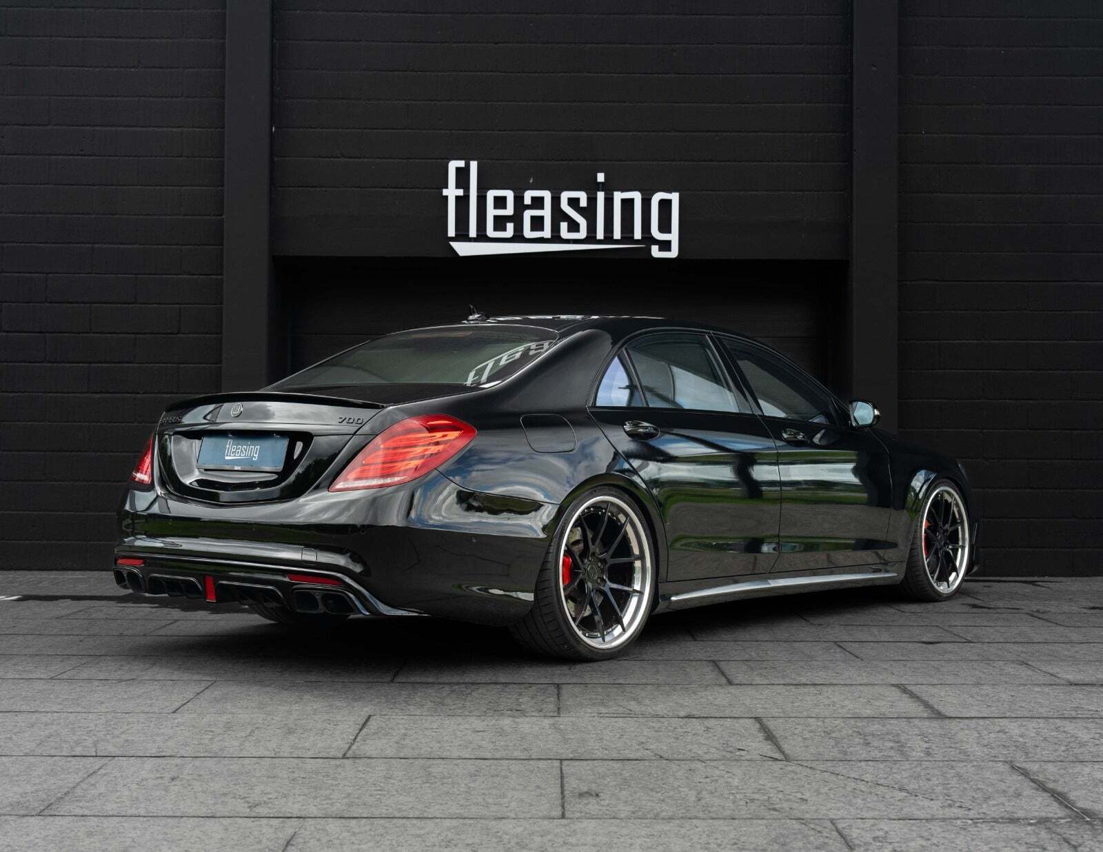 Sort Mercedes S63 fra 2015