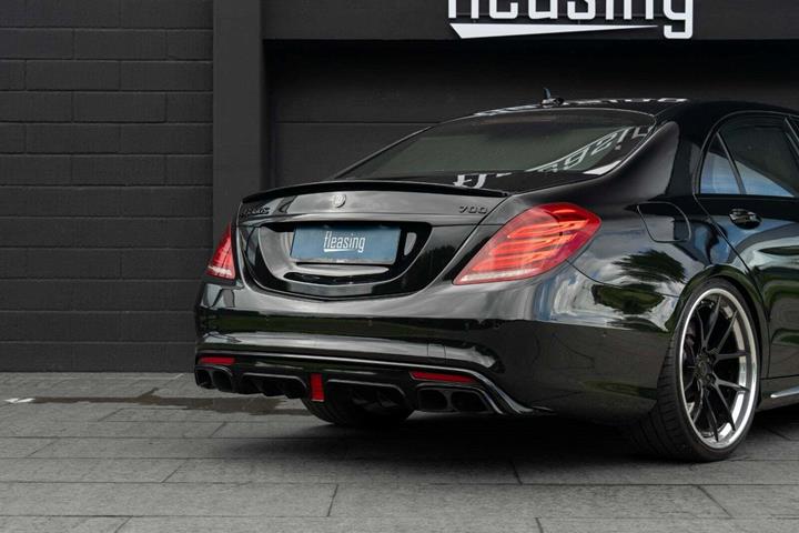 Sort Mercedes S63 fra 2015