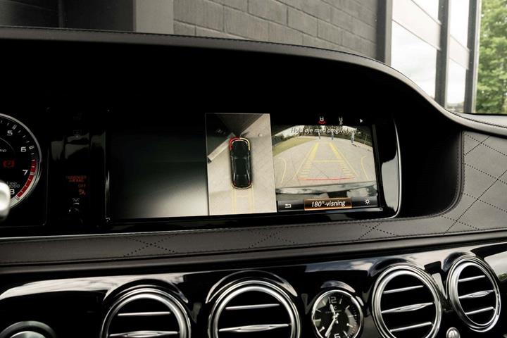 Sort Mercedes S63 fra 2015