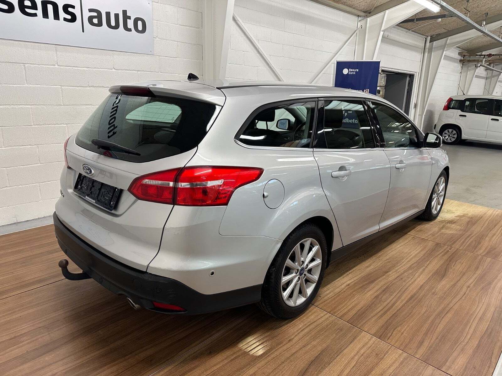 Sølv Ford Focus fra 2015