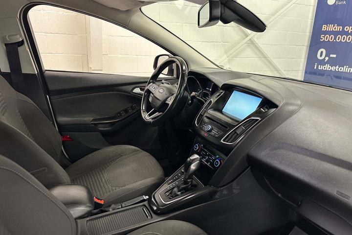 Sølv Ford Focus fra 2015