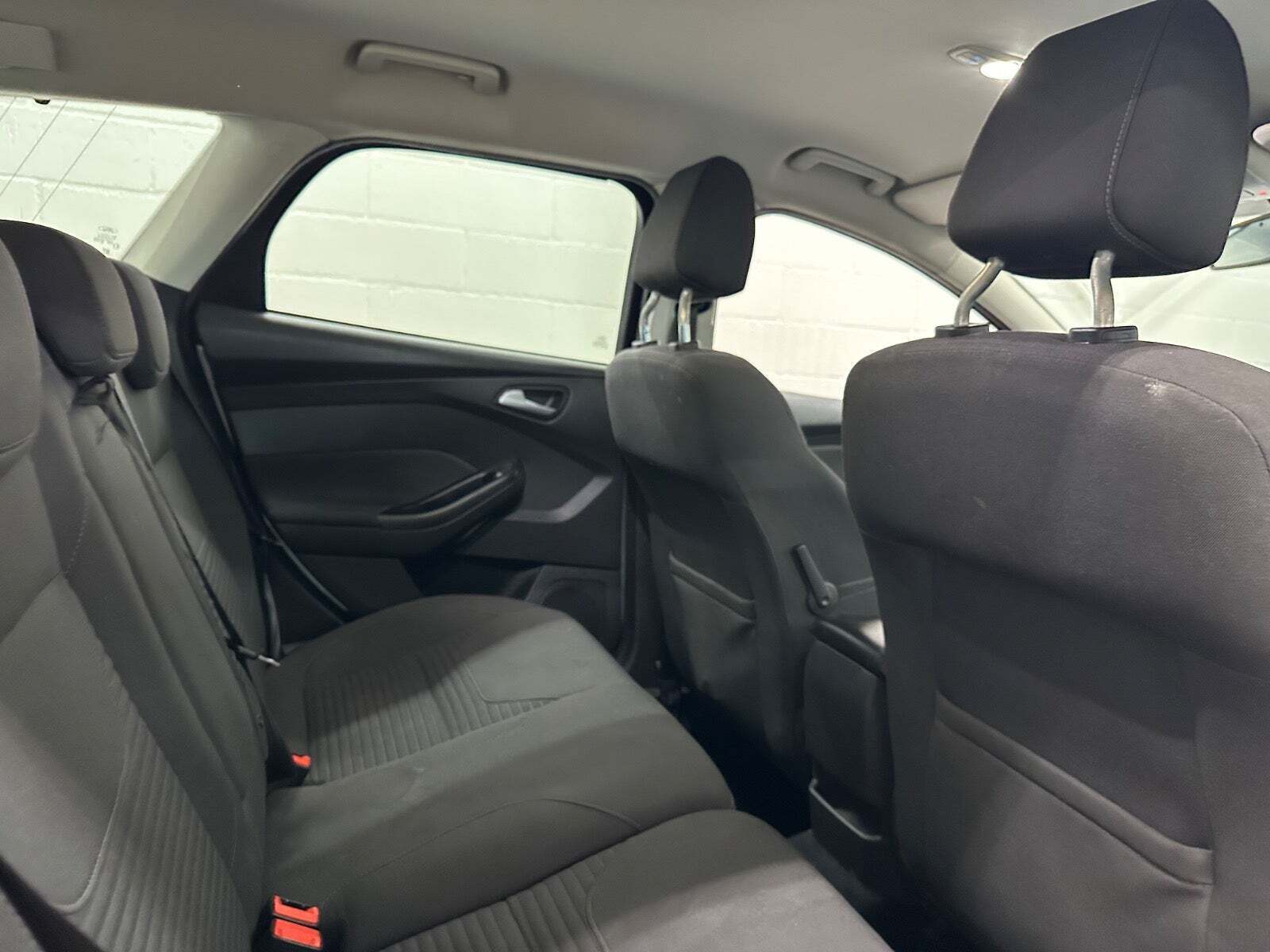 Sølv Ford Focus fra 2015