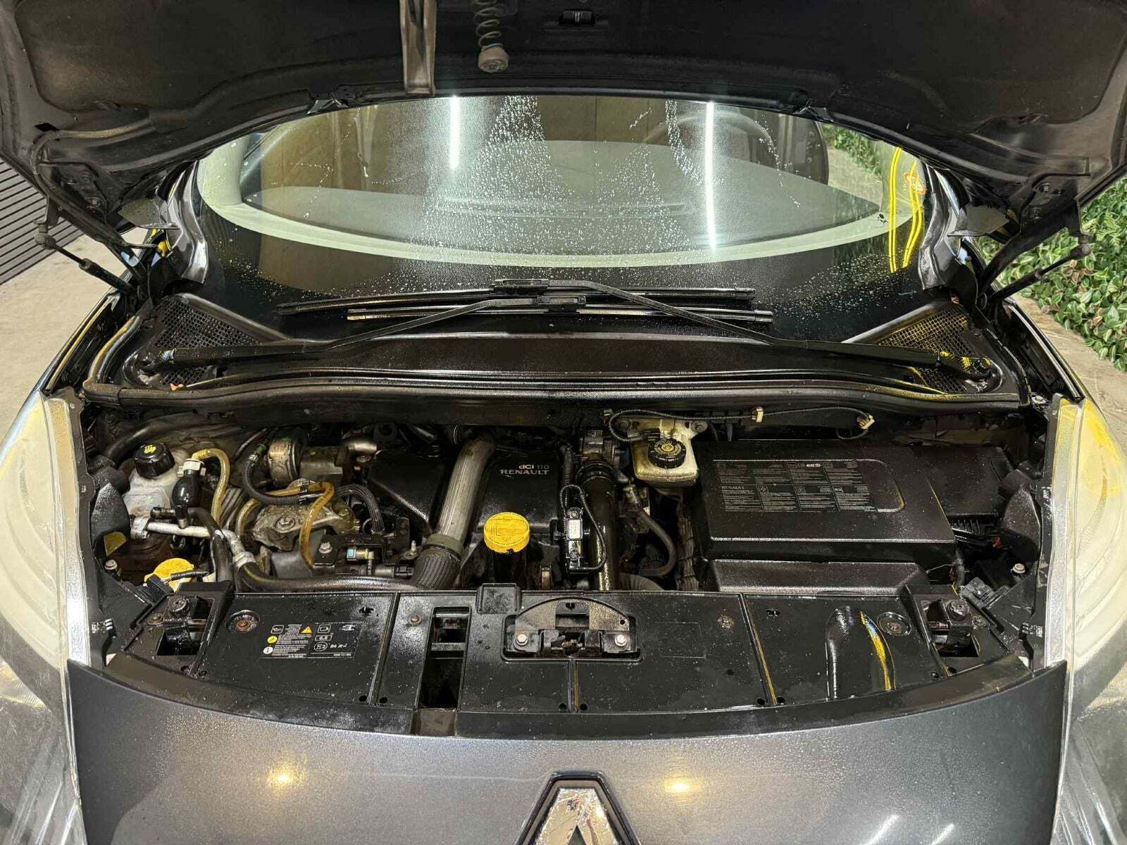 undefined Renault Grand Scenic III fra 2011