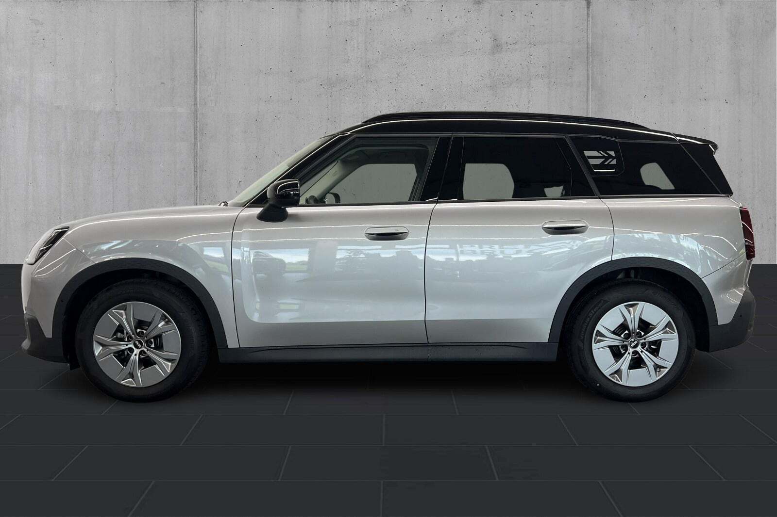 Mini Countryman E Classic Trim M