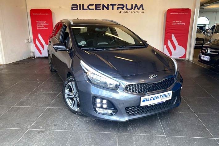 Grå Kia Ceed fra 2018 set udefra