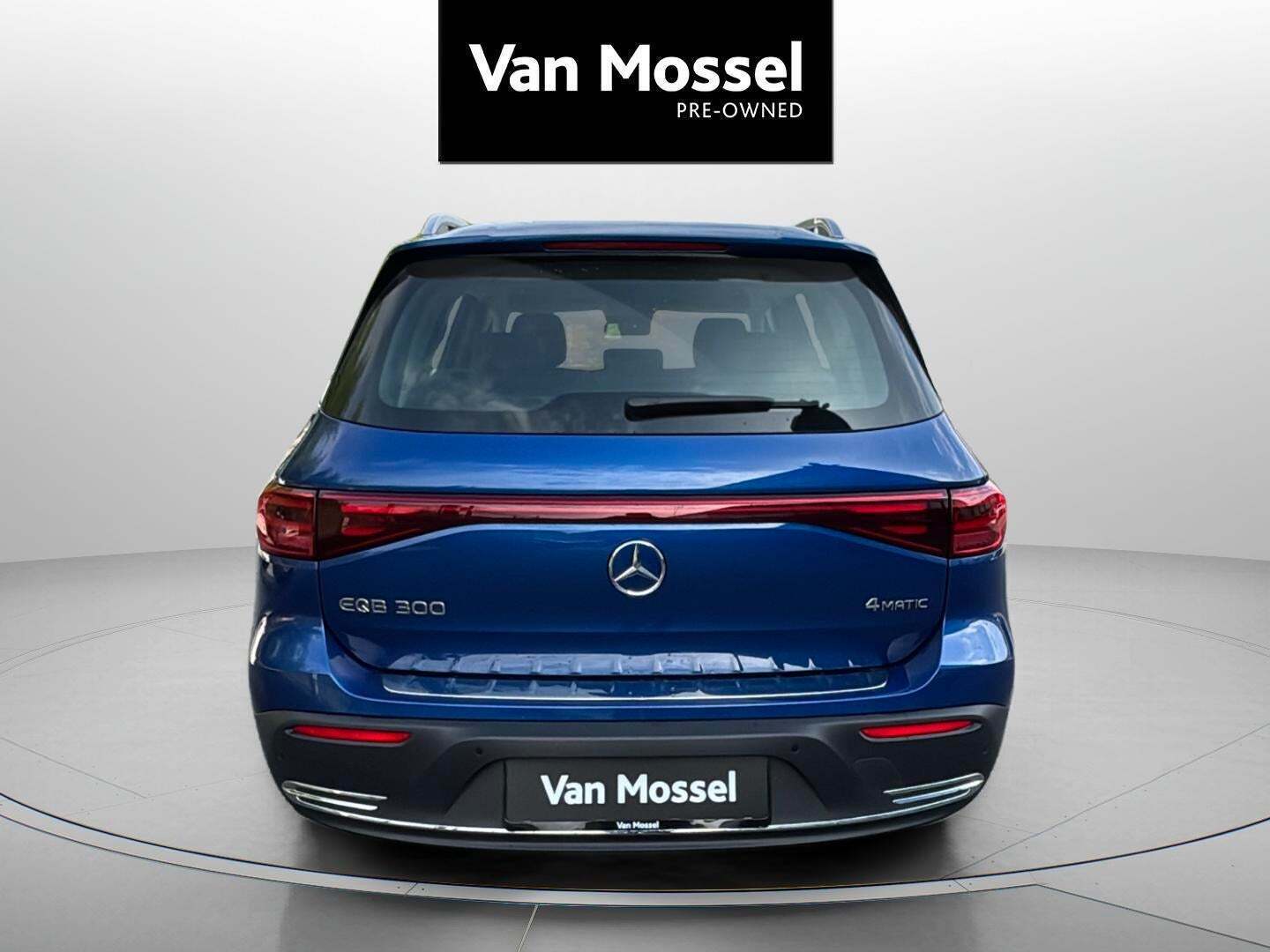 Mercedes EQB300 Progressive Advance 4Matic