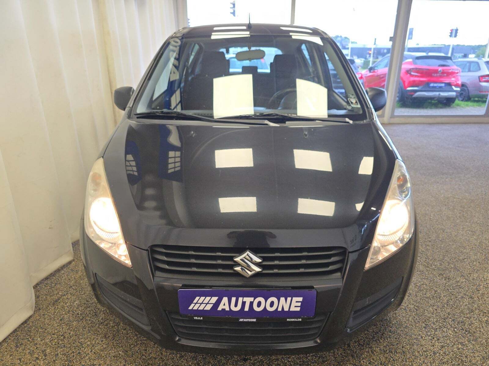 Sort Suzuki Splash fra 2009