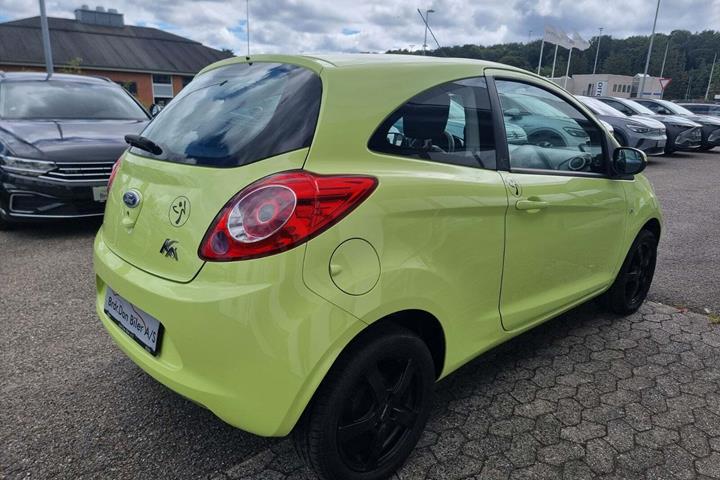 Grøn Ford Ka fra 2013
