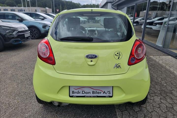 Grøn Ford Ka fra 2013