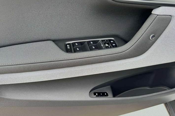 Hvid Polestar 2 fra 2024