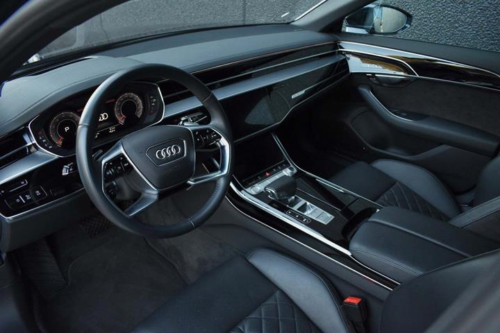 undefined Audi A8 fra 2019 set indefra