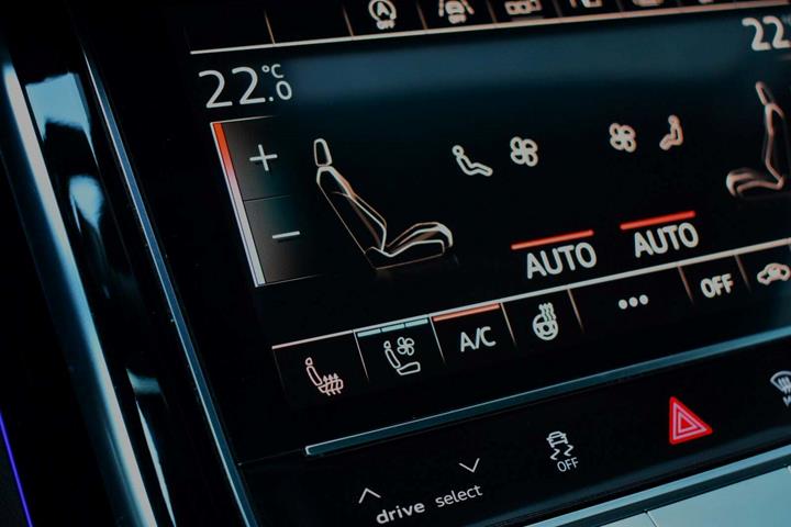 undefined Audi A8 fra 2019 set indefra