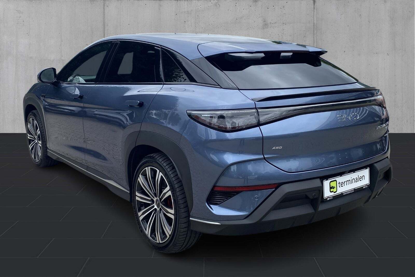 BYD Sealion 7