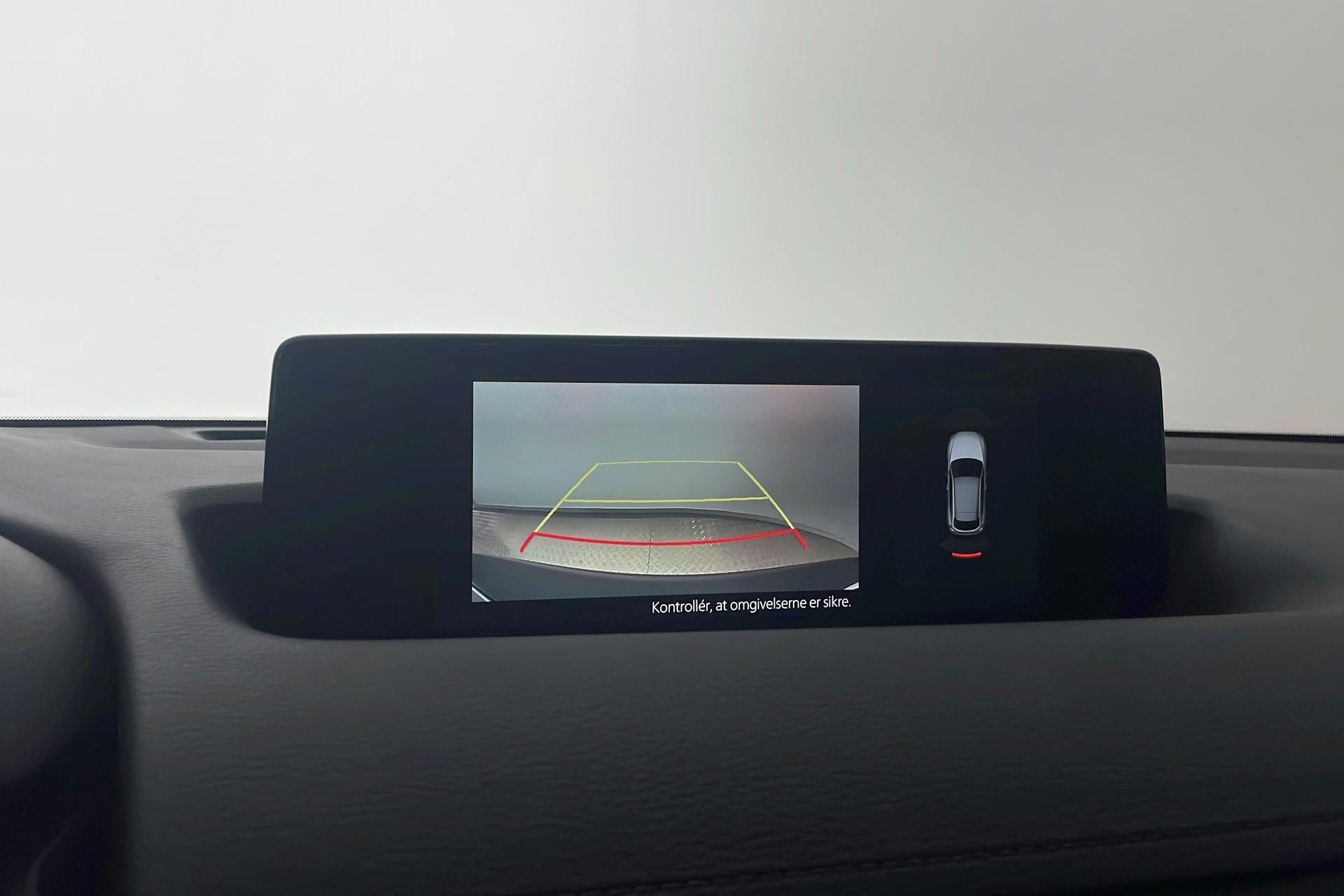 Hvid Mazda MX-30 fra 2023