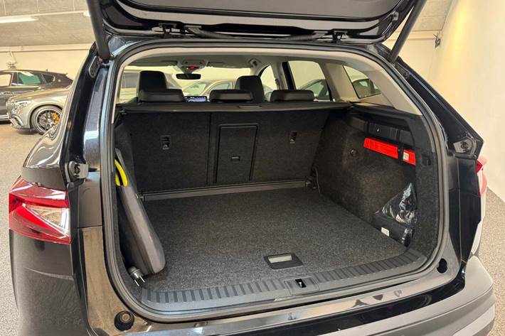 Sort Skoda Enyaq fra 2022