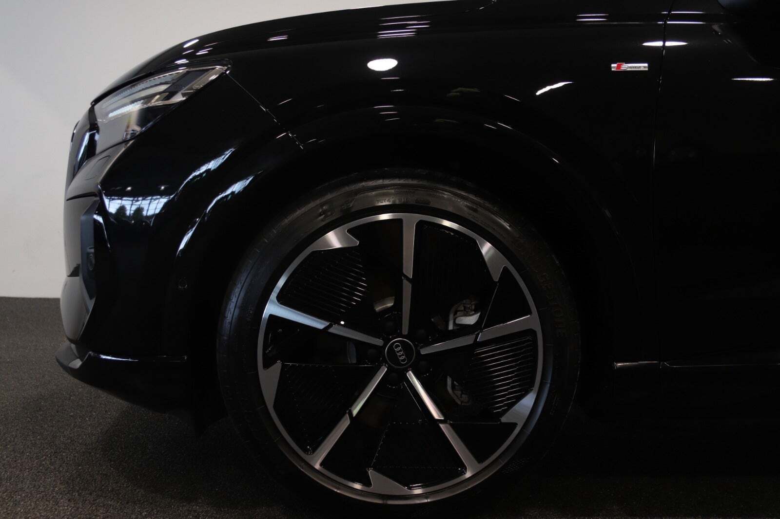 Audi Q4 e-tron 40 S-line Sportback