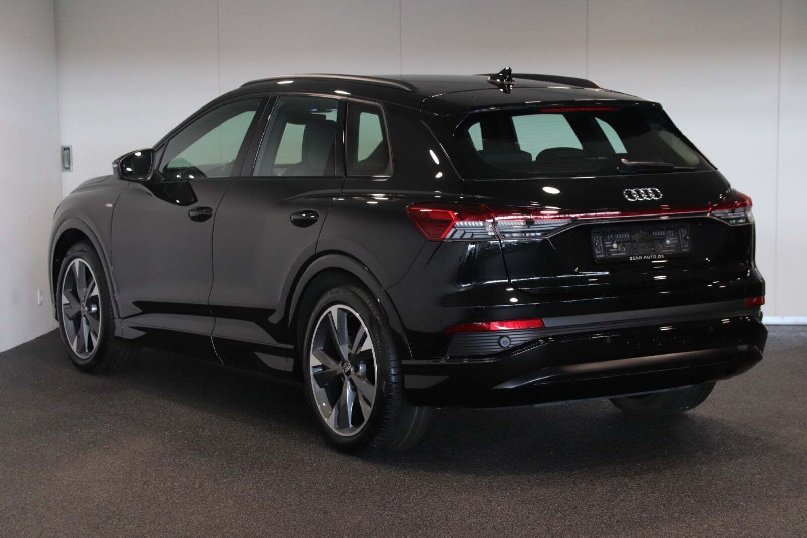 Audi Q4 e-tron 40 S-line