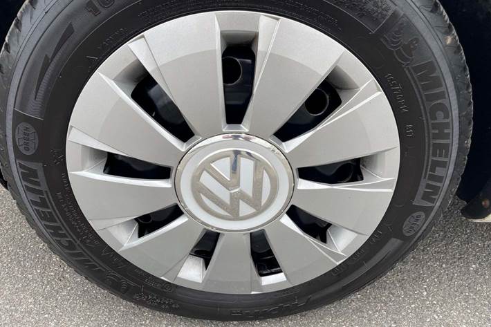 Hvid VW UP! fra 2017