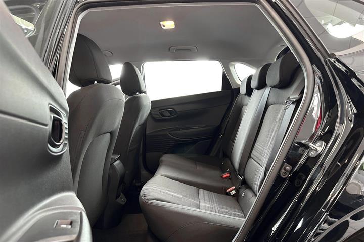 Sort Hyundai i20 fra 2024