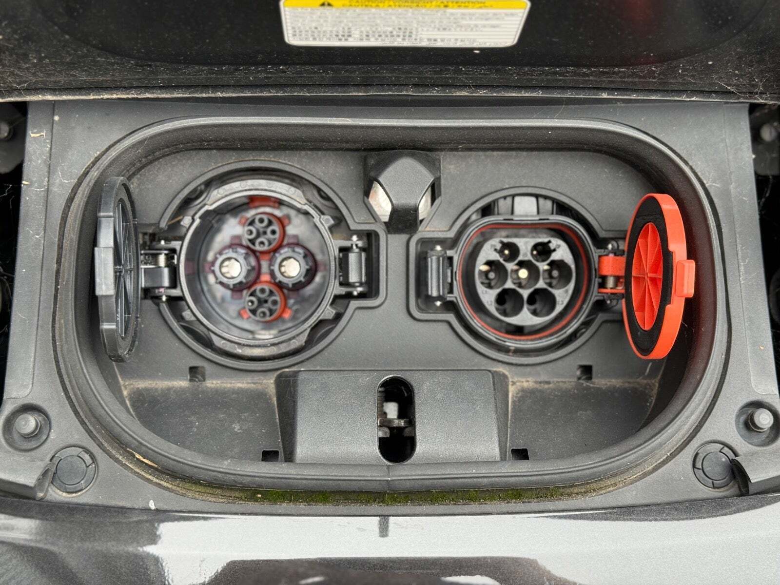 Sort Nissan Leaf fra 2019