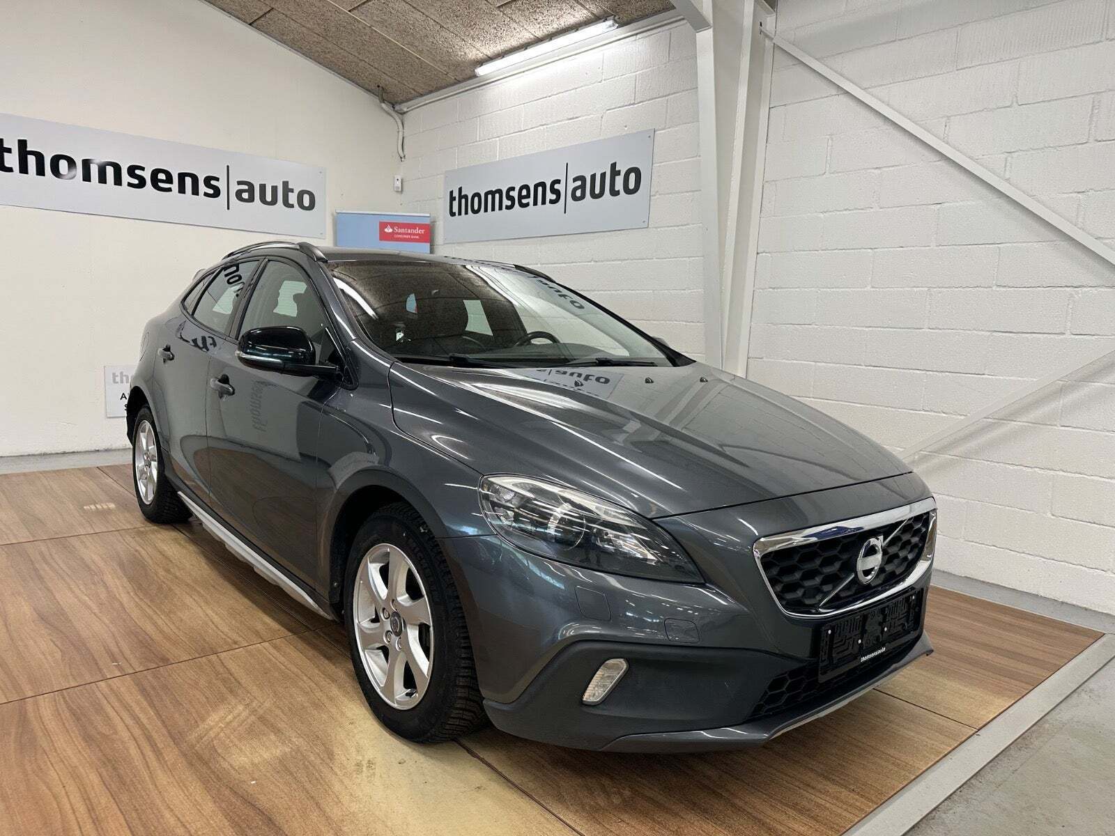 Volvo V40 CC 2,0 D3 150 Summum aut.