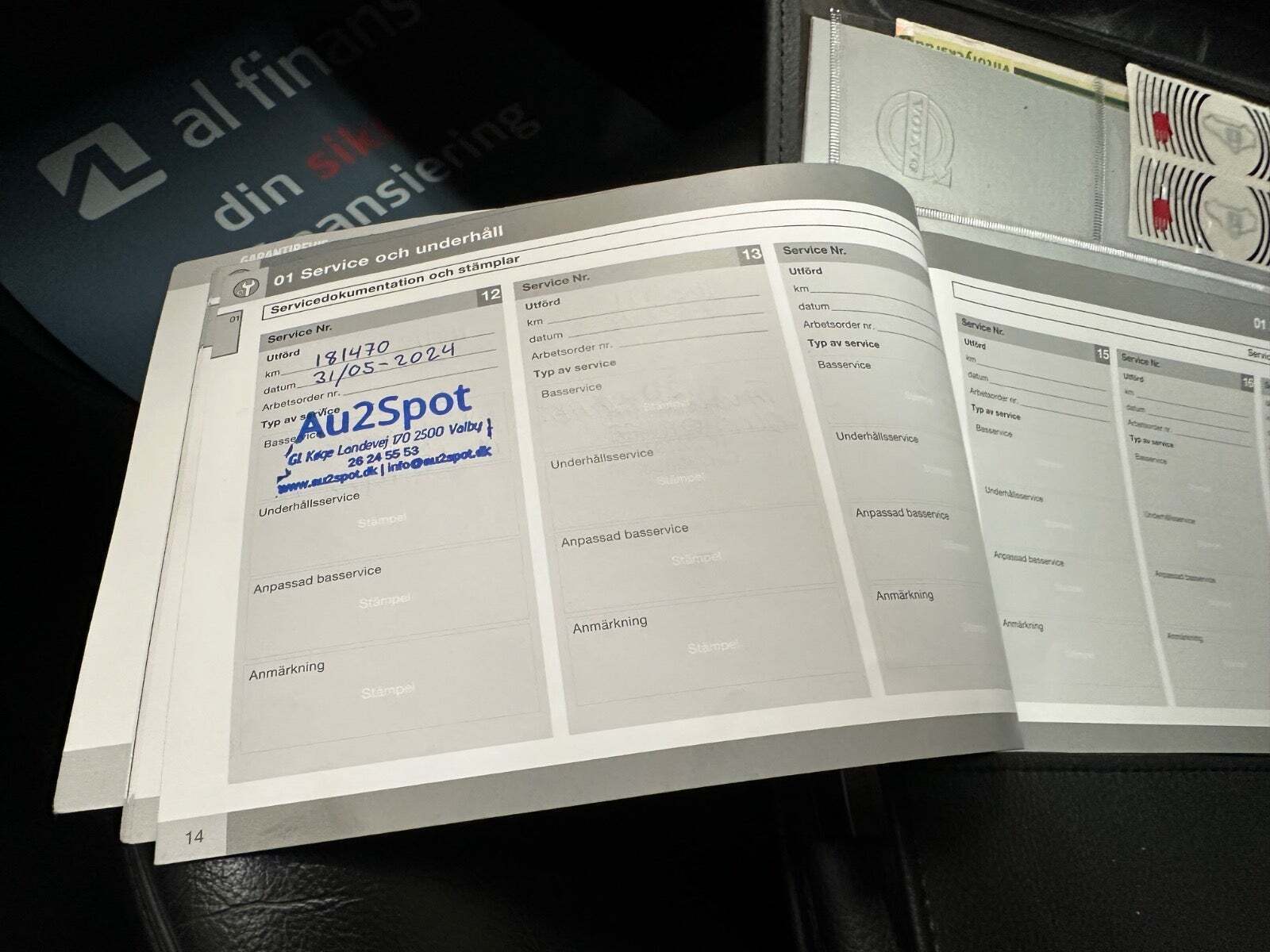 Grå Volvo V40 CC fra 2013