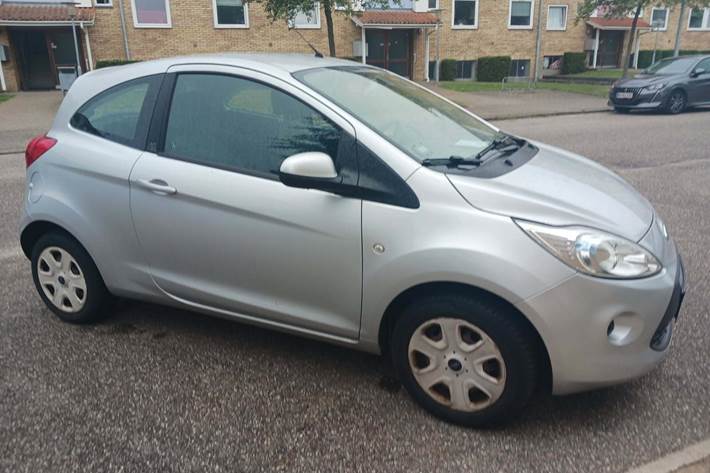 Grå Ford Ka fra 2015