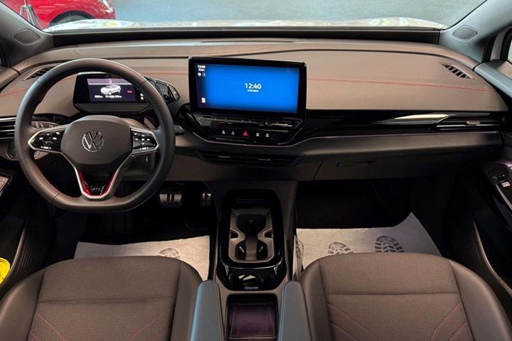 Hvid VW ID.5 fra 2024