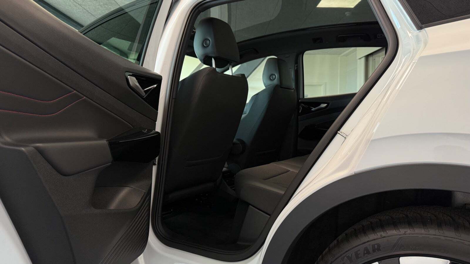 Hvid VW ID.5 fra 2024
