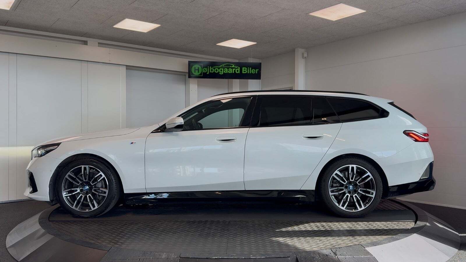 BMW i5 eDrive40 Touring M-Sport