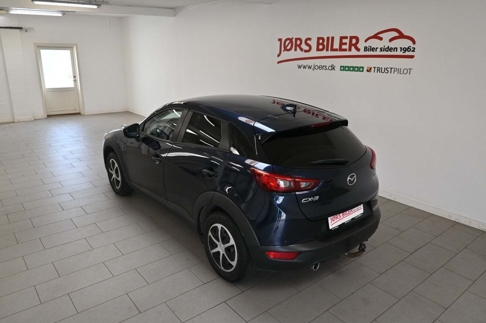 Blå Mazda CX-3 fra 2018