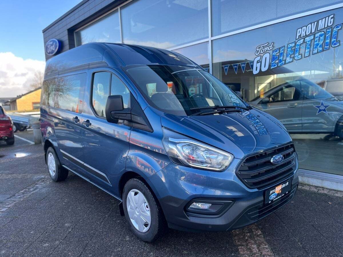 Ford Transit Custom Kombi 320S 2,0 TDCi 130 Ambiente aut.
