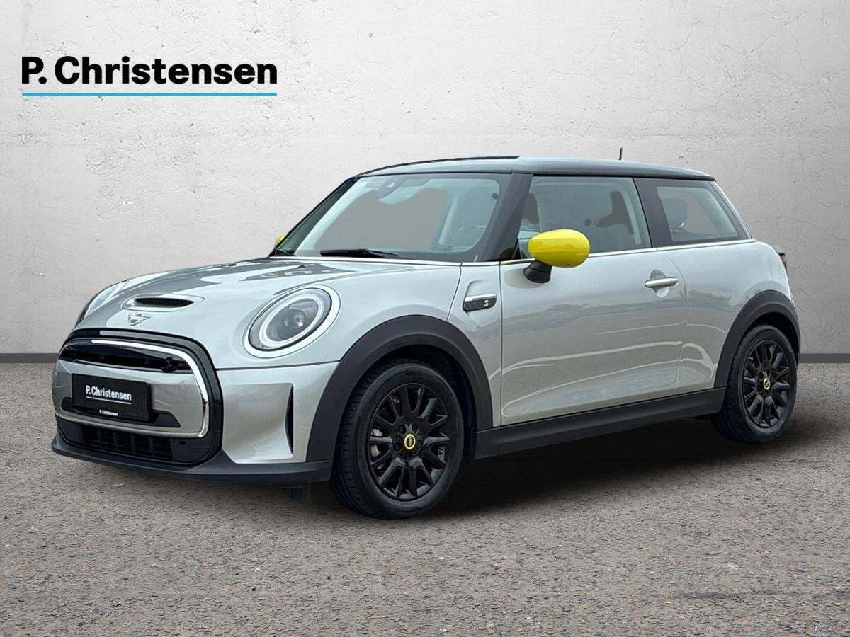 Mini Cooper SE Essential