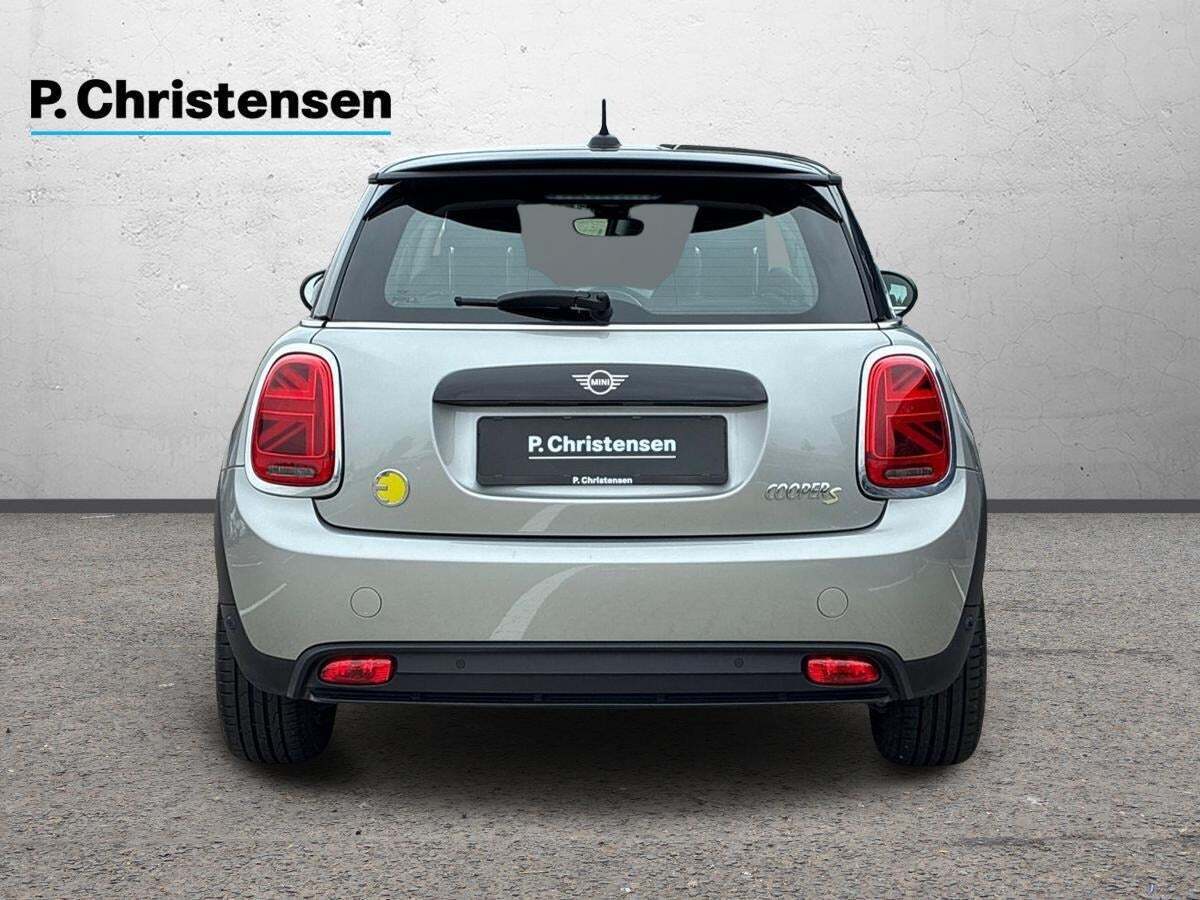 Mini Cooper SE Essential