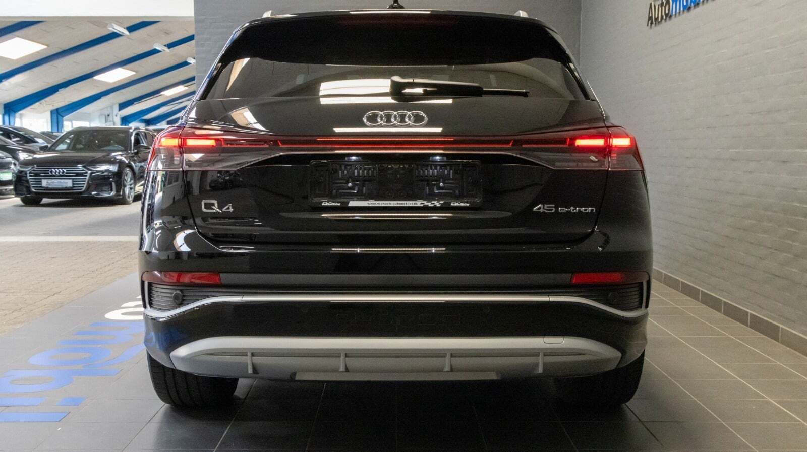 Audi Q4 e-tron 45 S-line