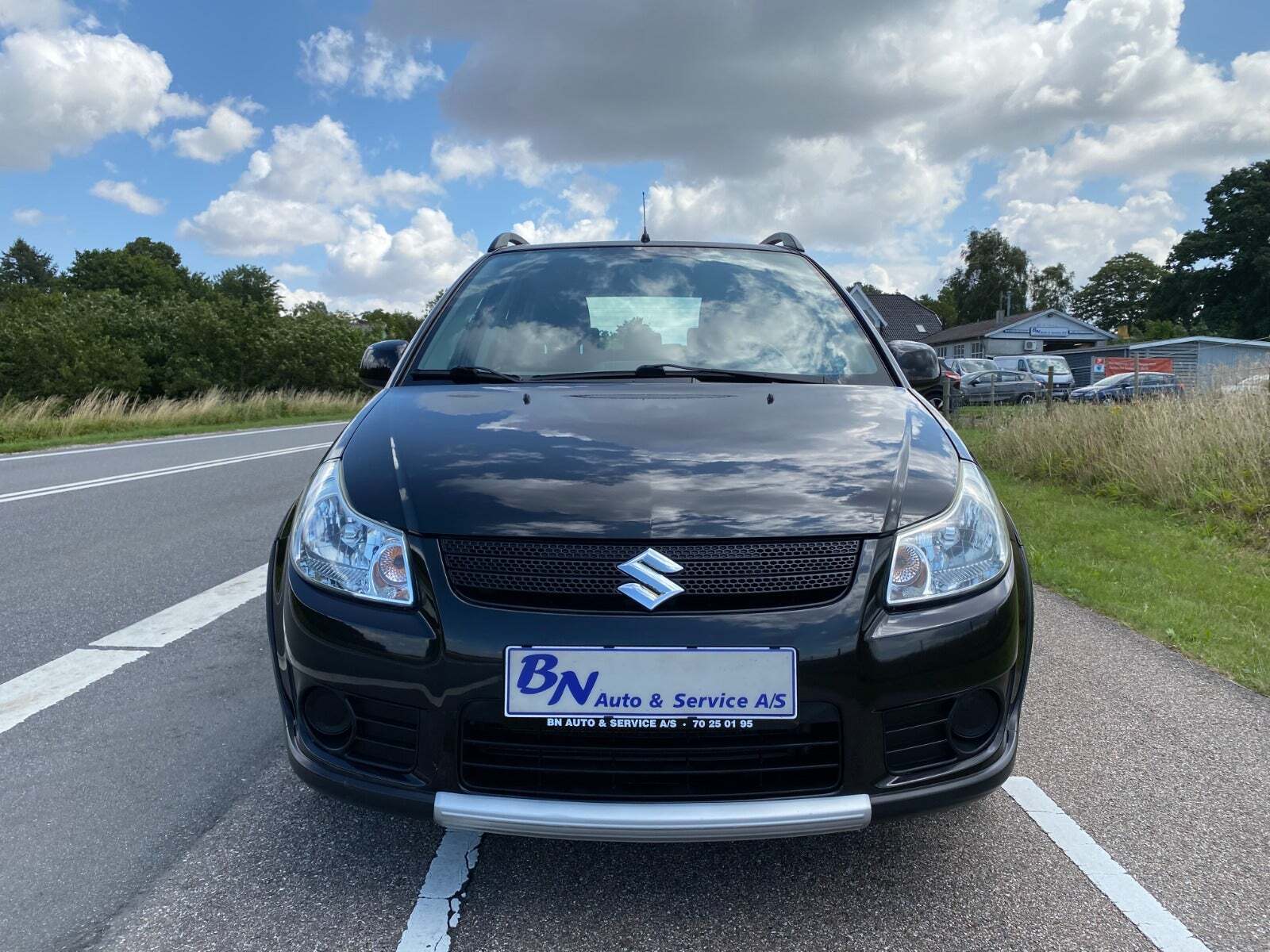 Sort Suzuki SX4 fra 2007