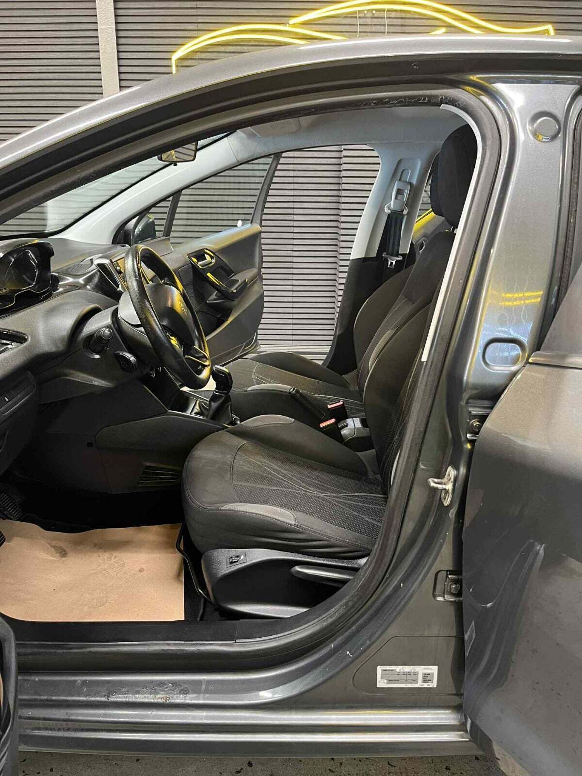 Peugeot 208 1,4 HDi 68 Access