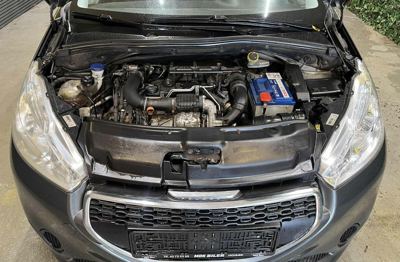 undefined Peugeot 208 fra 2012