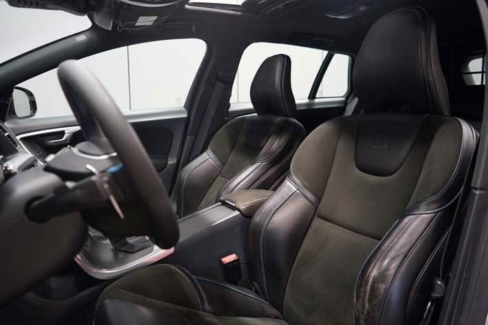 Hvid Volvo V60 fra 2017