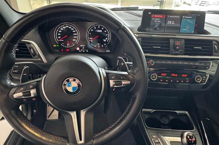 undefined BMW M2 fra 2019 set indefra