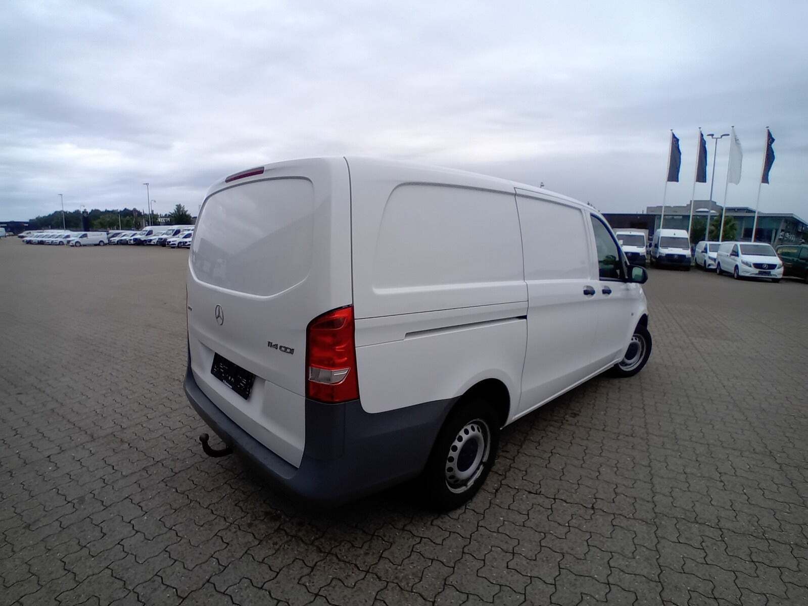 Mercedes Vito 114 2,0 CDi Kassevogn aut. K RWD