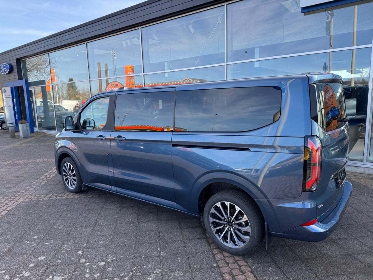 Ford Tourneo Custom 340L 2,5 PHEV Titanium X CVT