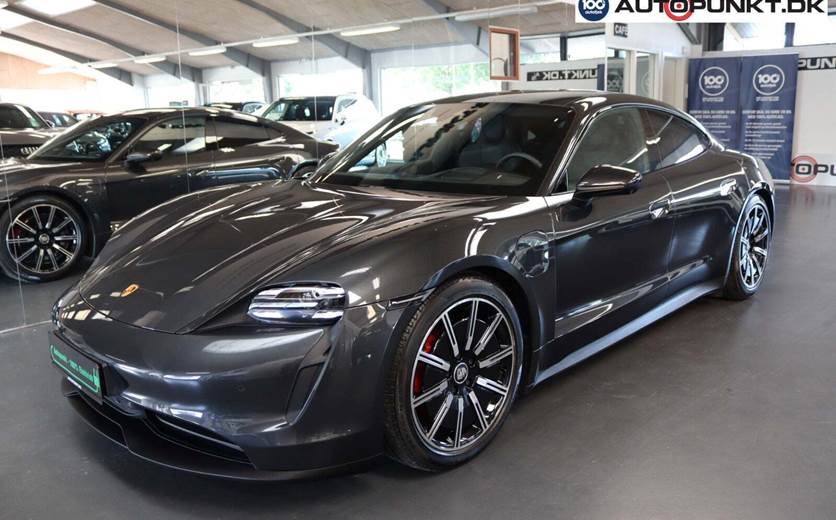 Porsche Taycan 4S