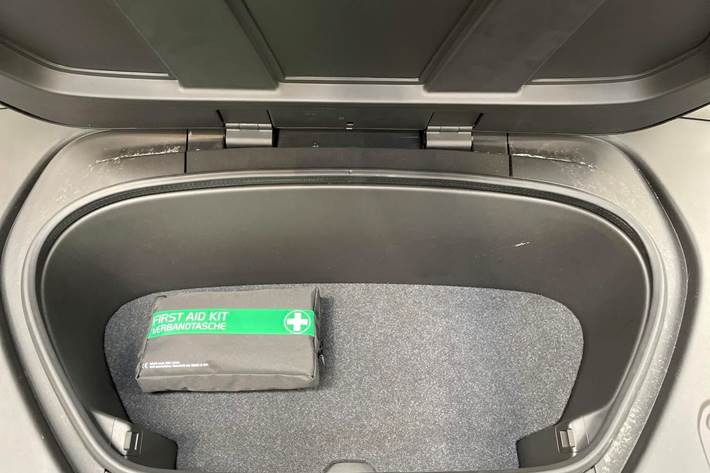 Hvid Volvo EX40 fra 2024