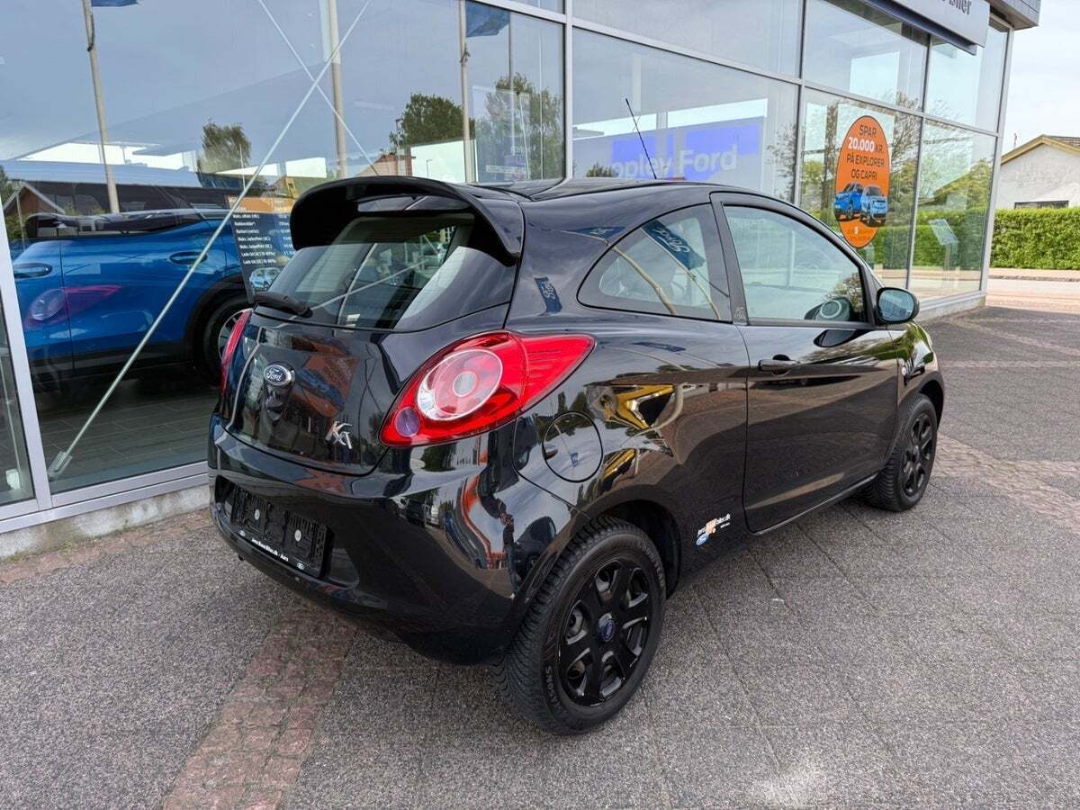 Sort Ford Ka fra 2014