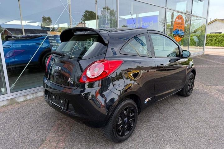 Sort Ford Ka fra 2014