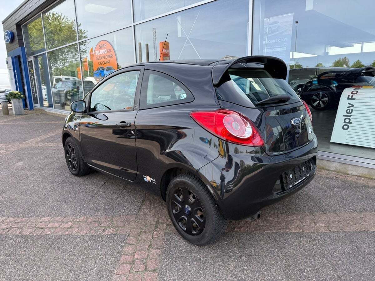 Sort Ford Ka fra 2014